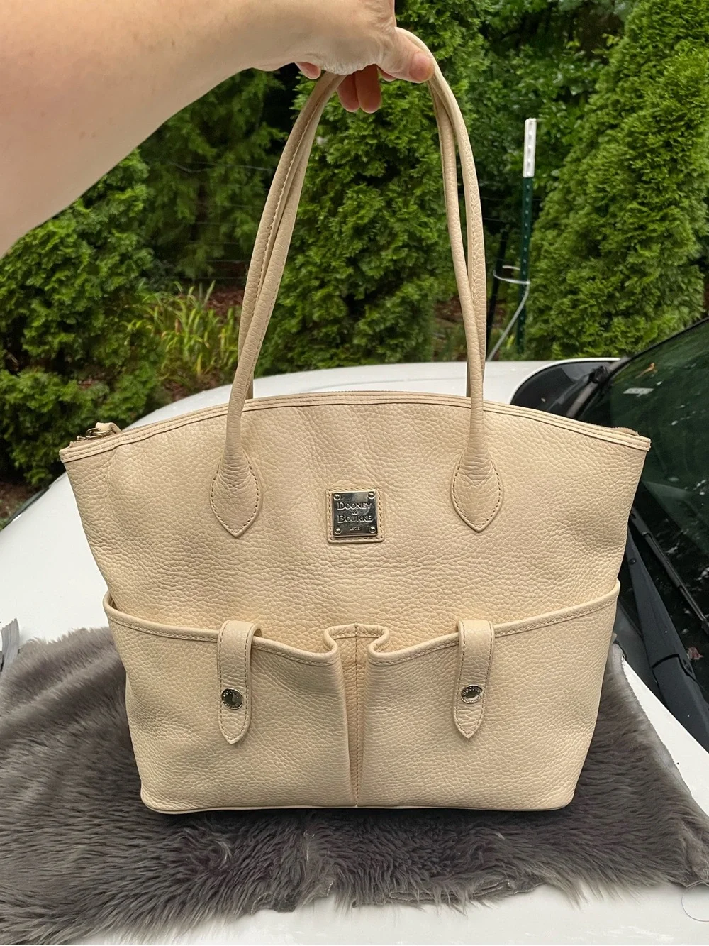 Dooney & Bourke Cream Pebble Leather Tote Shoulder Bag